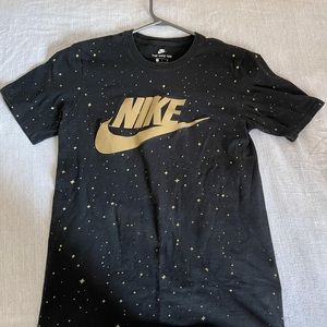 Nike shirt
